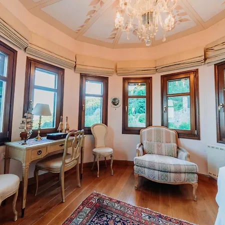 Elysian Luxury Pelion ツァガラダ